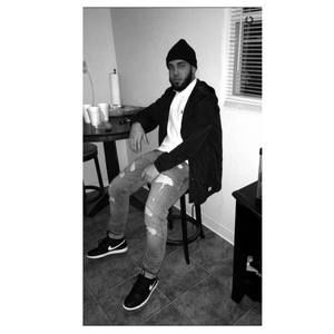 Meet your Posher, Luis